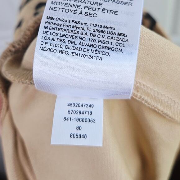 NEW Chicos Ponte Knit Animal Print Leggings Pants Size 0P 4P Tan Black &89 - Picture 10 of 10